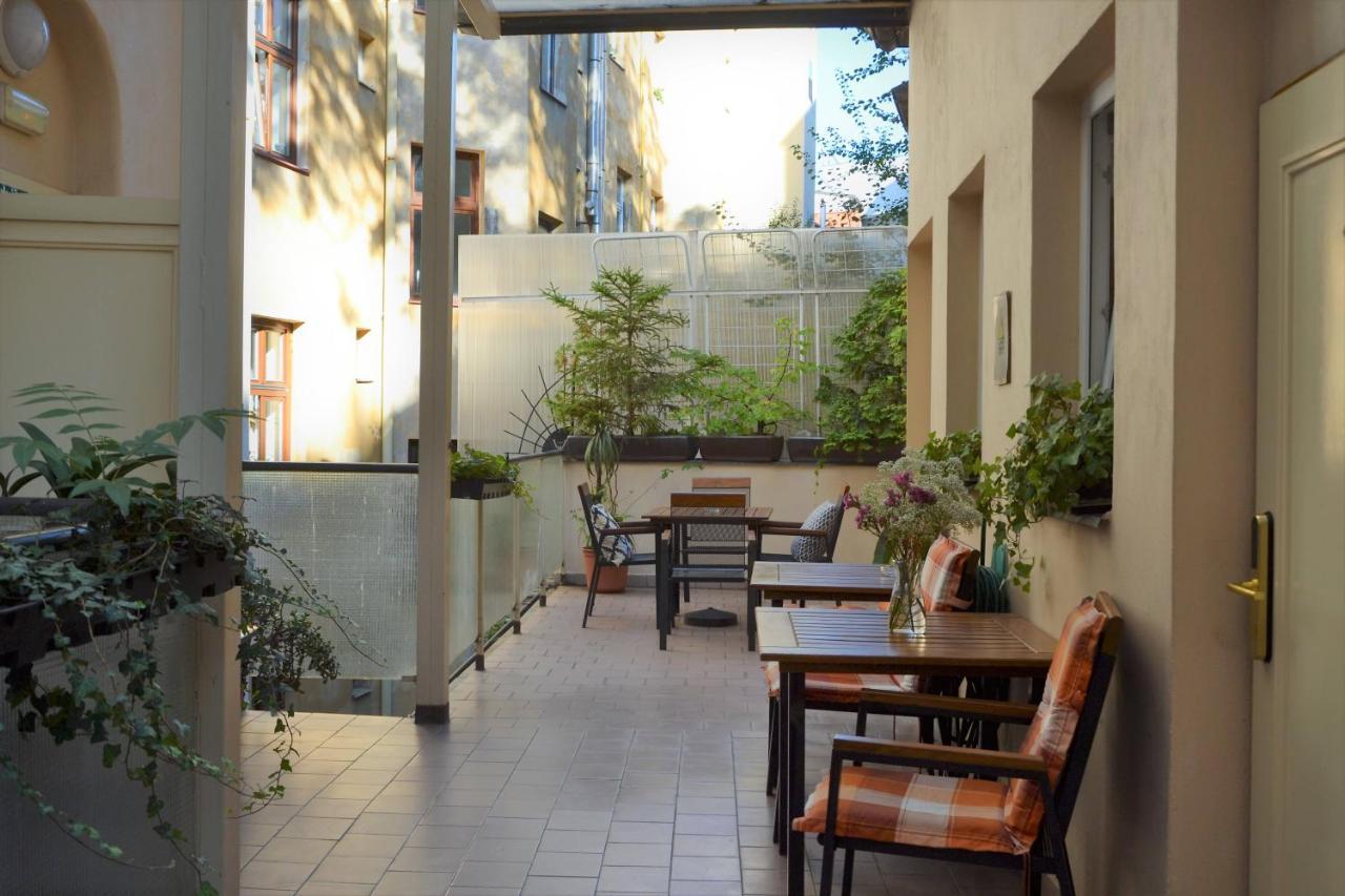Self-Service Hotel Ostas Praha Εξωτερικό φωτογραφία