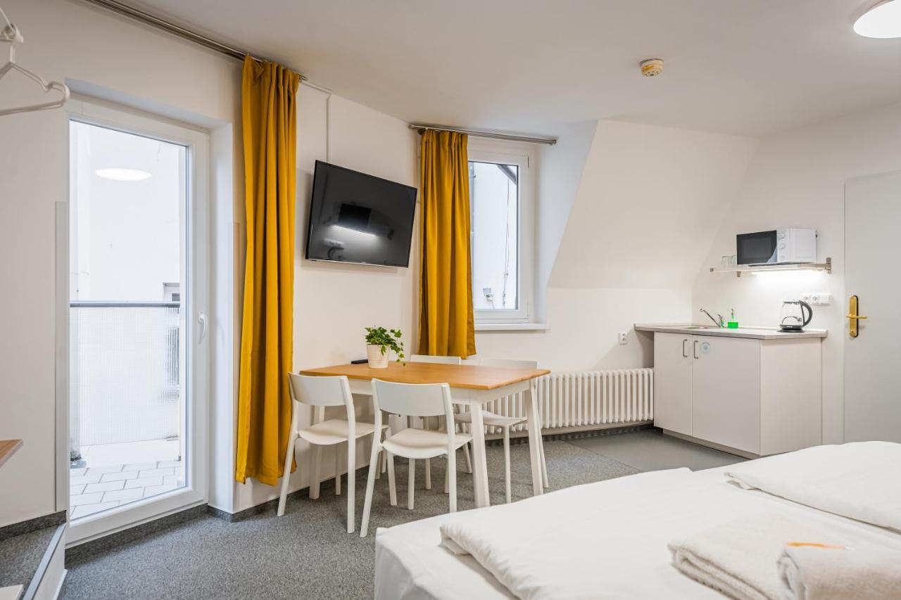 Self-Service Hotel Ostas Praha Εξωτερικό φωτογραφία