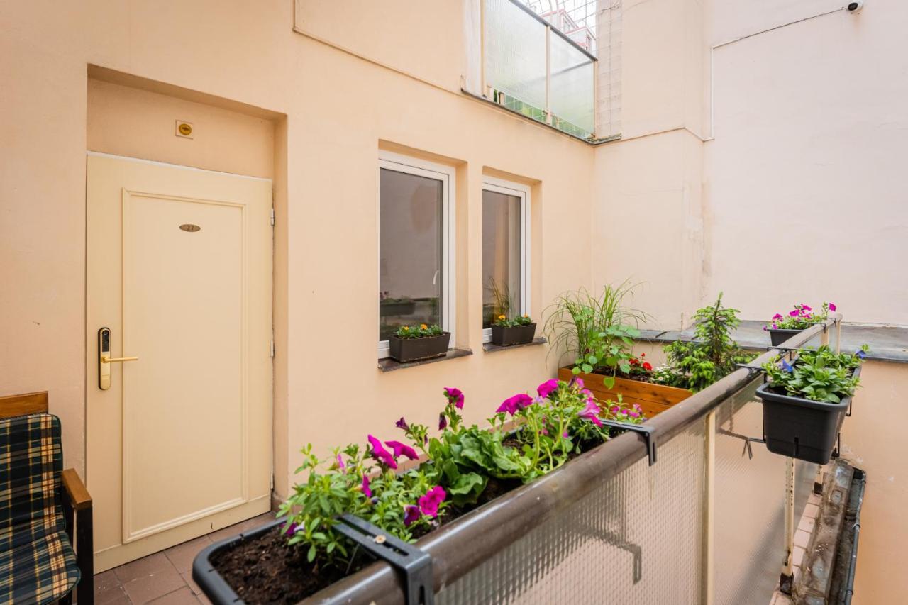 Self-Service Hotel Ostas Praha Εξωτερικό φωτογραφία